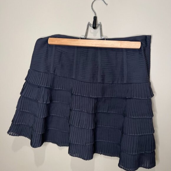 Club Monaco - Purple Gray Pleated Silk Mini Skirt - size 2 - Picture 9 of 10